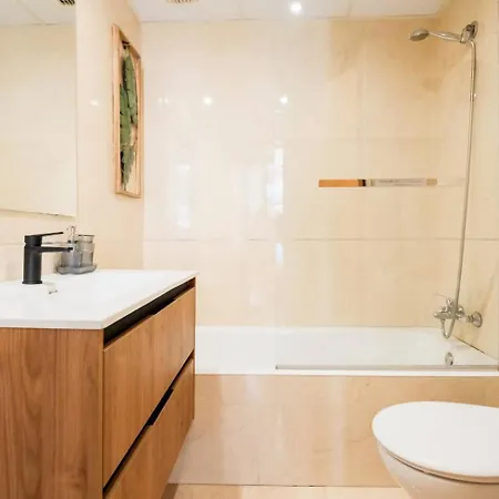 Somontano 1 4 Pax Balcon Daire Zaragoza