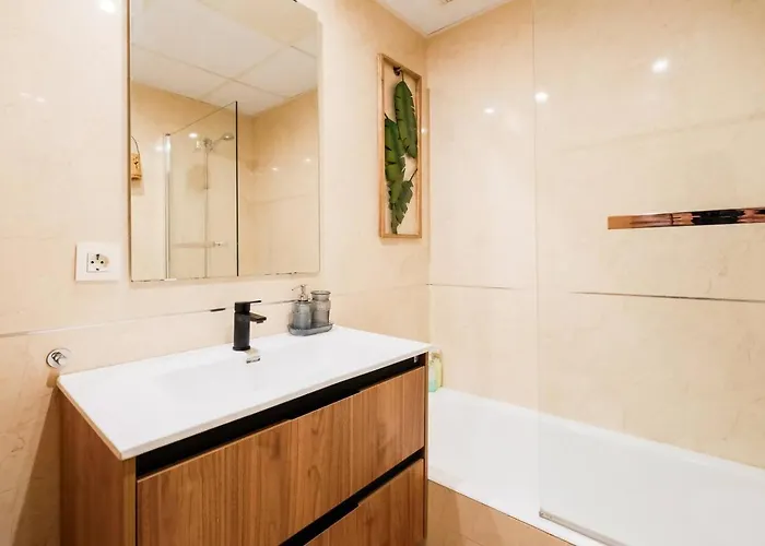 Somontano | 1 | 4 Pax | Balcon Сарагоса